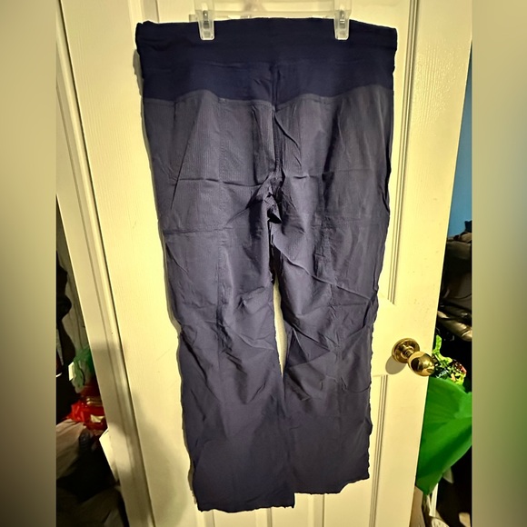 Lululemon dance studio pants 👖 - Picture 2 of 7